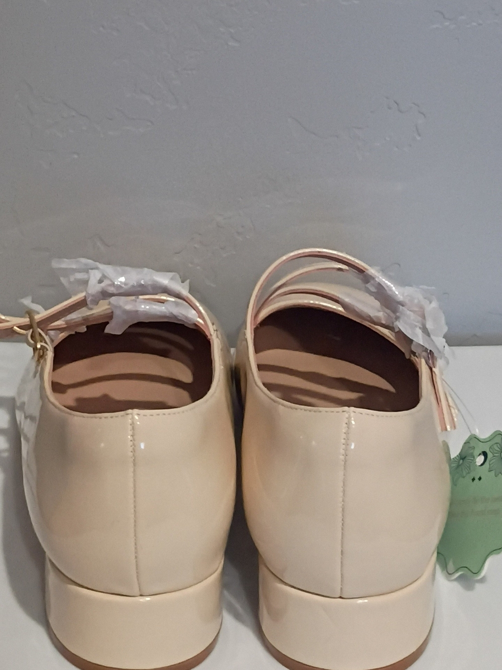 Cream Patent Mary Jane Heels with Double Straps - Picture 4 of 7